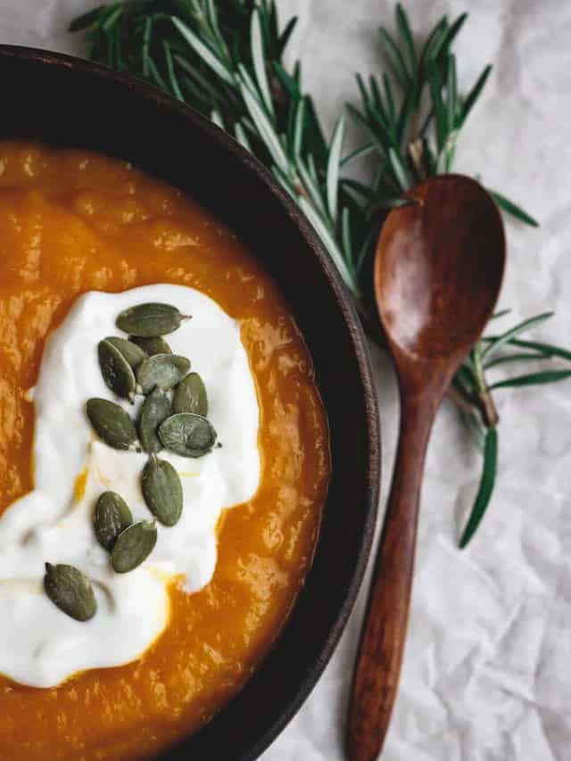 Low-Calorie Pumpkin Soup To Shed Those Extra Inches
