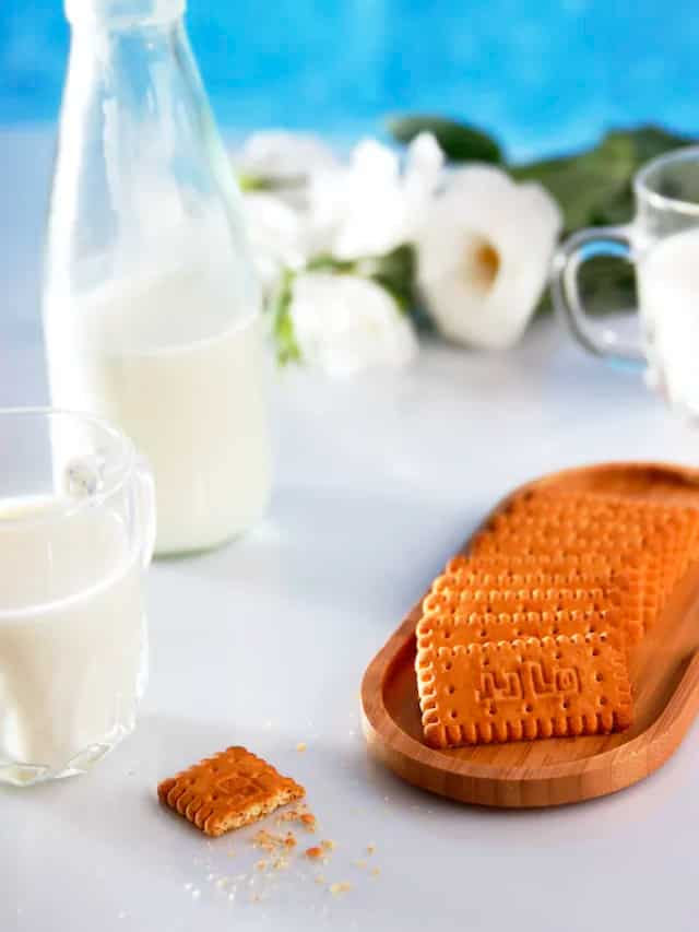 Say "No" To Milk And Biscuits For Your Kids; Here's Why
