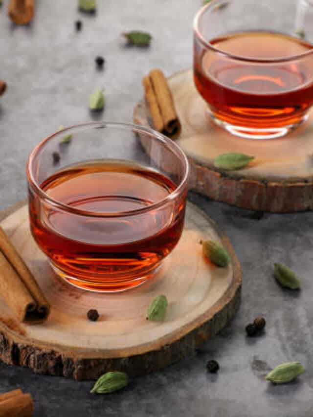 7 Spice Blends To Add To Your Tea For Winter Warmth