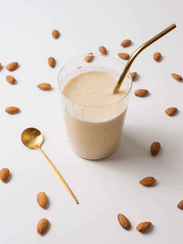A Quick Guide To Make Almond Milk At Home