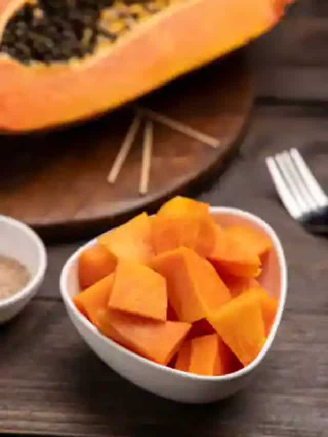 7 Benefits Of Eating Papayas In Winters