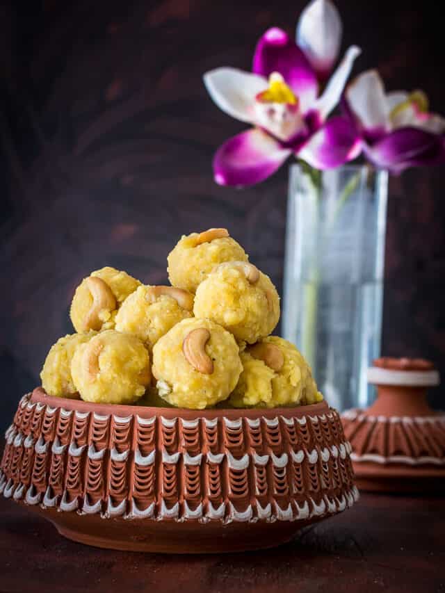 Ganesh Mahotsav Special: बप्पा को भोग लगाएं उनके फेवरेट और घर के बने बूंदी लड्डू से