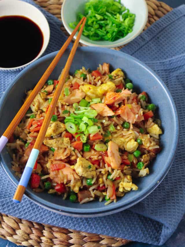 Egg Fried Rice: फ्राइड राइस और एग लवर्स की फेवरेट डिश है स्पाइसी एग फ्राइड राइस की डिश