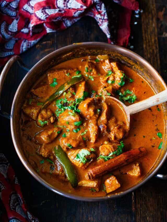 Butter Chicken: ढाबे वाले स्पाइसी और टेस्टी बटर चिकन का आनंद लीजिए अपने घर में
